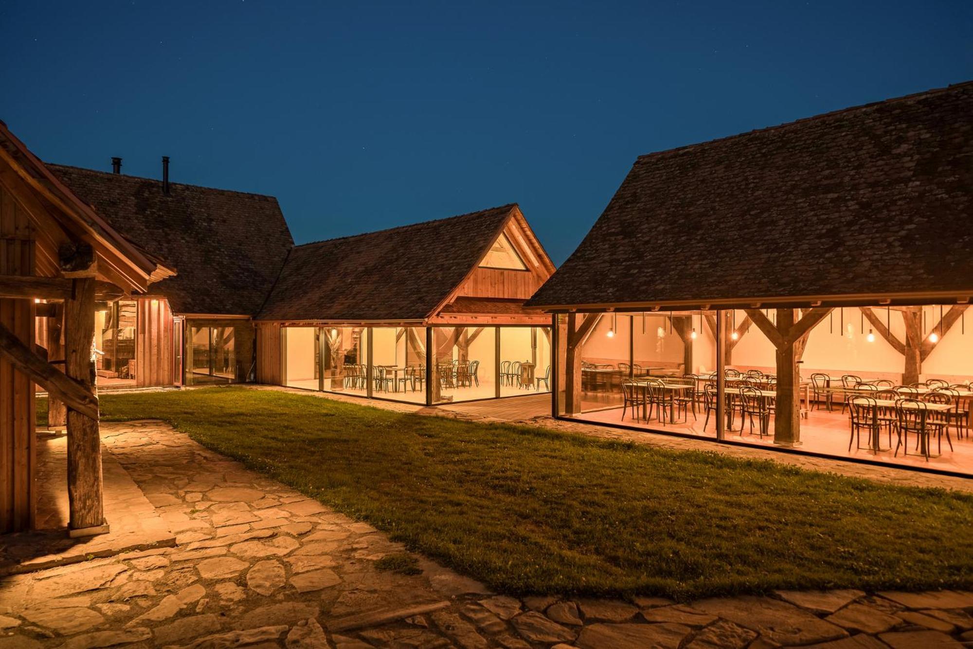 Mesendorf Gasthaus Luaran gambar